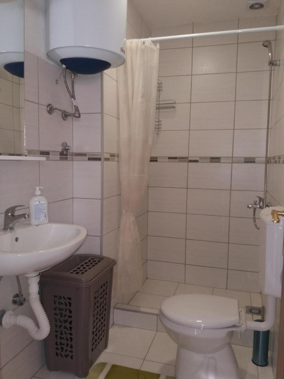 Apartman Donji Kraj Apartamento Cetinje Exterior foto