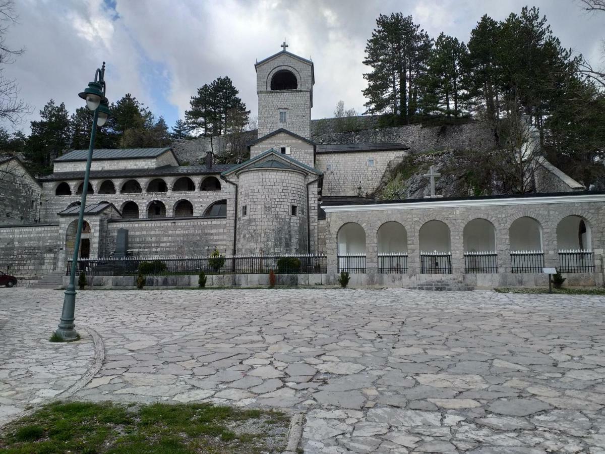 Apartman Donji Kraj Apartamento Cetinje Exterior foto