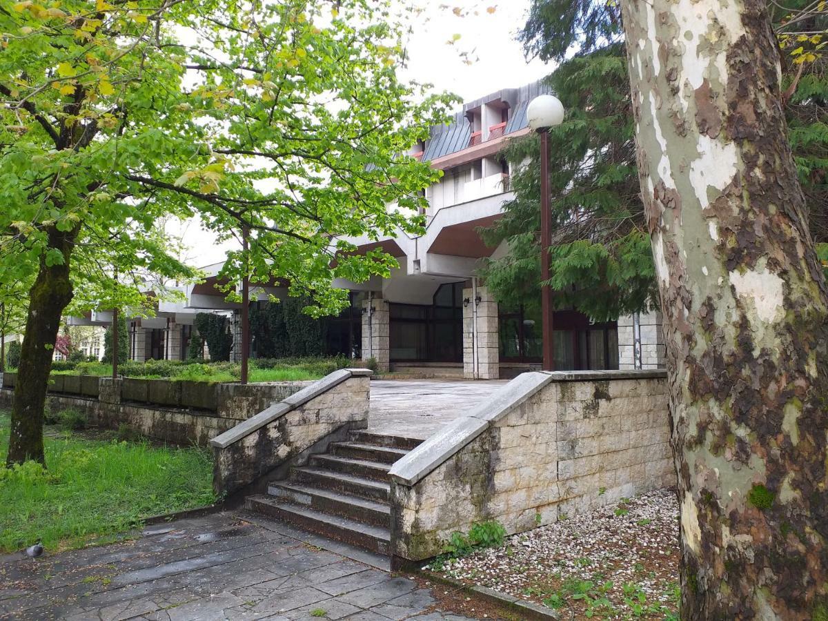 Apartman Donji Kraj Apartamento Cetinje Exterior foto